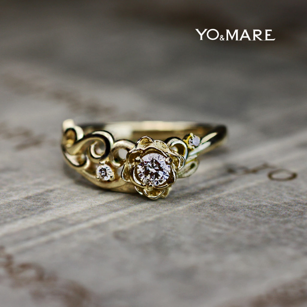バラの婚約指輪をゴールドリングにデザインしたオーダーメイド作品 ...